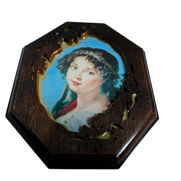 Vintage Frame British Registered Design 1960s Faux Wood Set 5X7 and 8X10 - Picture 3 of 9